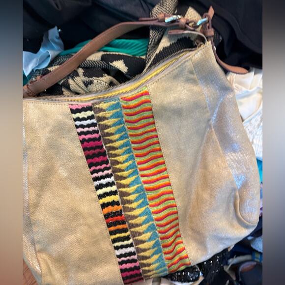 Anthropologie Handbags - Anthropologie Jasper & Jeera gold and metallic colorful embroidered purse